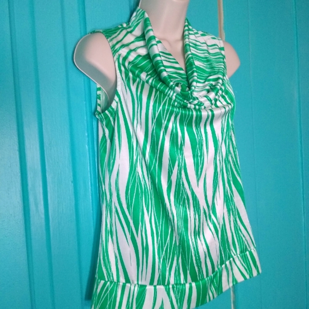 Lightweight Scoop neck Alfani Sleeveless Blouse